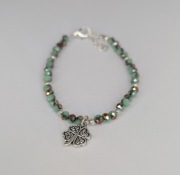 Bransoletka handmade z połyskujących koralików