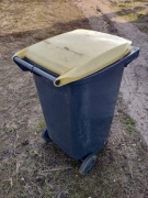 Kosz kubeł na śmierci 240L czarny