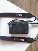 Body Canon EOS M6 bezlusterkowiec w kolorze czarno-ciemno szarym 37k