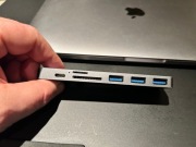 MacBook Pro, srebrny