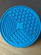 Mata spowalniająca jedzenie dla psa