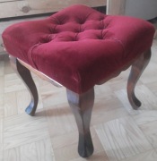 Taboret vintage w stylu Queen Anne