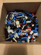 Mix klocków Lego + Figurka LEGO Star Wars: Mace Windu.