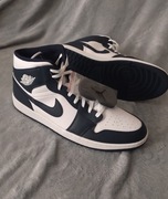 Nike Jordan 1 MID rozm 52,5