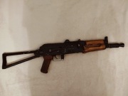 Replika broni palnej GHK AKS-74U GBBR  +4 magazynki i kamizelka gratis 