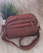 Mała ale pojemna torebka damska