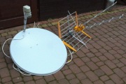 Zestaw: antena satelitarna z konwerterem SAT+ oraz kierunkowa Televes
