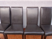 Krzesla brazowe z z skóry