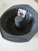 Nowa silikonowa forma do babki z kominem Brunbeste