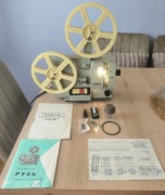 Radziecki Projektor filmowy 8mm RUŚ