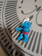 Figurka Smerfa Windsurfer PEYO z 1980 r.