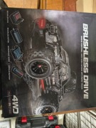 Samochód zdalnie sterowany RC 4WD Brushless Drive – szybki off-road