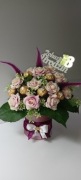 Flowerbox z pralinkami Ferrero Roche, prezent na różne okazje 