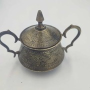 INDIA, cukiernica z mosiądzu- orientalny styl (vintage), lata 60, XX w