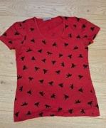 Stylowa czerwona koszulka bluzeczka t-shirt w mustangi