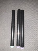 Cień do powiek w sztyfcie