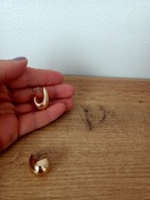 Kolczyki złoty kolor że strukturą