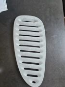 Prawa Kratka w maskę do jaguara xkr x100