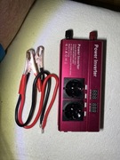 Przetwornica napięcia 800W 24V - 230V 3X AC 4XUSB