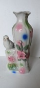 Śliczny wazonik z ptaszkiem ceramiczny