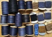 Zestaw nici do ręcznego szycia mix czarna granatowa niebieska brązowa