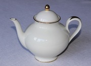 FURSTENBERG KSIEZNA DUZY DZBANEK DO HERBATY ECRU ZLOTO 02422