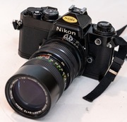Nikon FE manual + preselekcja przysłony (A) obiektyw gratis