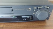 Odtwarzacz VHS PANASONIC NV-SD30EG nie włącza się 