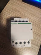 Stycznik modułowy Schneider 40A A9C20844