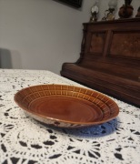 Głęboki  porcelitowy talerz- PRUSZKÓW śr. 23 cm wz. kratka PRL lata 70-te. 