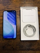 Iphone 13 128 GB z oryginalnym kablem i pudelkiem