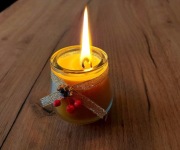 Świeczki z naturalnego wosku pszczelego