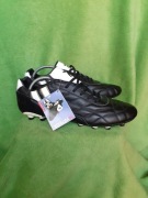 Nowe buty do gry w piłkę roz 47