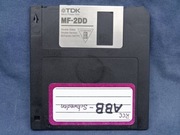 Dyskietka TDK 3,5" MF-2DD DD DS  80 Tracks 135 TPI do Amiga UŻYWANA