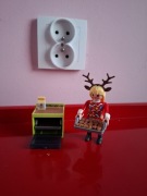 Świąteczna laleczka pleymobil 70877