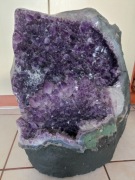 Ametyst kamień waga około 55 kg