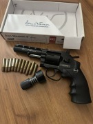 Rewolwer wiatrówka Dan Wesson 4 black