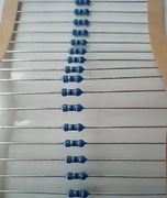 Rezystor metalizowany THT 8,2om 8,2Ohm 0,6W 1% 10szt