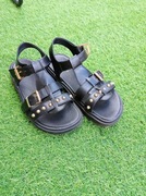 Sandały czarne z ćwiekami DeeZee rozmiar 37 23,5 cm