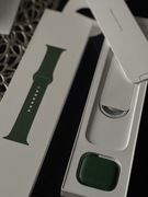 Apple Watch Series 7 green aluminium case 41mm