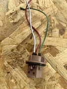 Gniazda z trzema przewodami