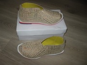 Luka sandałki rozmiar 38 literki