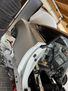  BŁOTNIK PRAWY TYŁ ĆWIARTKA INFINITI Q60