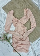 krótka jasnoróżowa sukienka z długim rękawem oh polly S