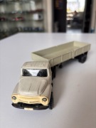 Model samochód z naczepą 1:43 ZIL