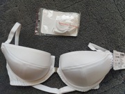 Biały biustonosz zapinany w pasie 65D AVA 146/69