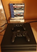 Playstation 4 pro + 2 pady + gry
