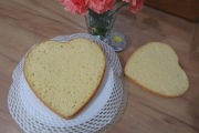 Domowy Biszkopt SERCE 22cm naturalny bez konserwantów bio mąka do tortów
