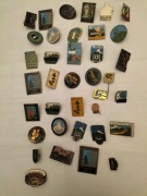 Przypinki z imprez turystycznych