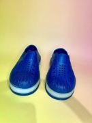 Buty dziecięce LED wodoodporne szybkoschnące 145MM